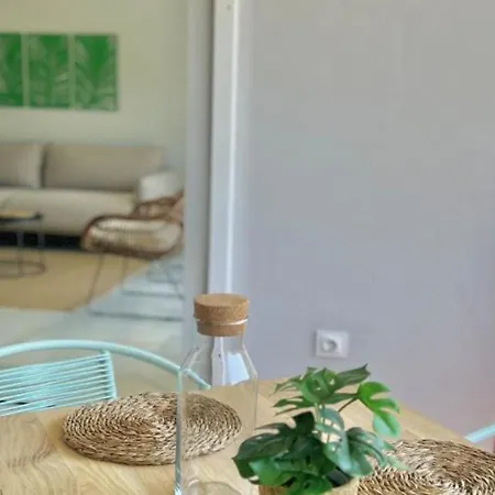 Alambra Del Sol - Coastal Retreat By The Appartamento *