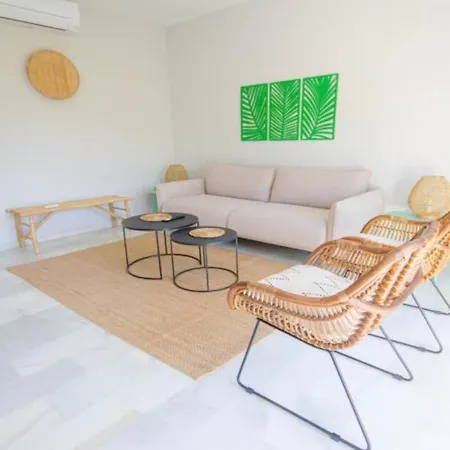Appartement Alambra Del Sol - Coastal Retreat By The *