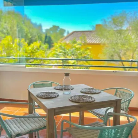 Alambra Del Sol - Coastal Retreat By The Appartement