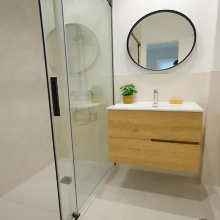 Appartamento Alambra Del Sol - Coastal Retreat By The *