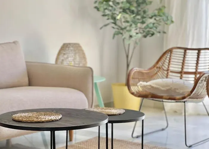 Apartment Alambra Del Sol - Coastal Retreat By The Estepona