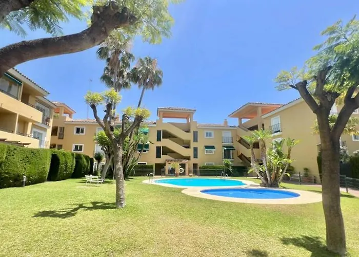 Alambra Del Sol - Coastal Retreat By The Apartment