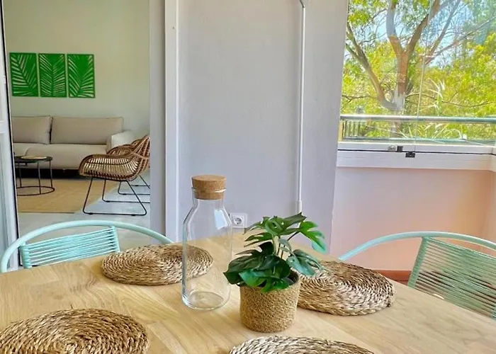 Alambra Del Sol - Coastal Retreat By The *