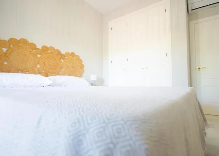 Appartement Alambra Del Sol - Coastal Retreat By The *