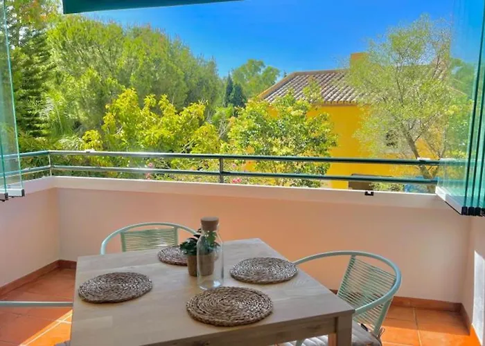 Alambra Del Sol - Coastal Retreat By The Appartement *