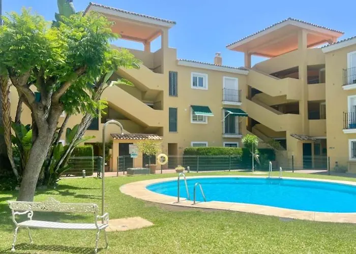 Alambra Del Sol - Coastal Retreat By The Apartment Estepona
