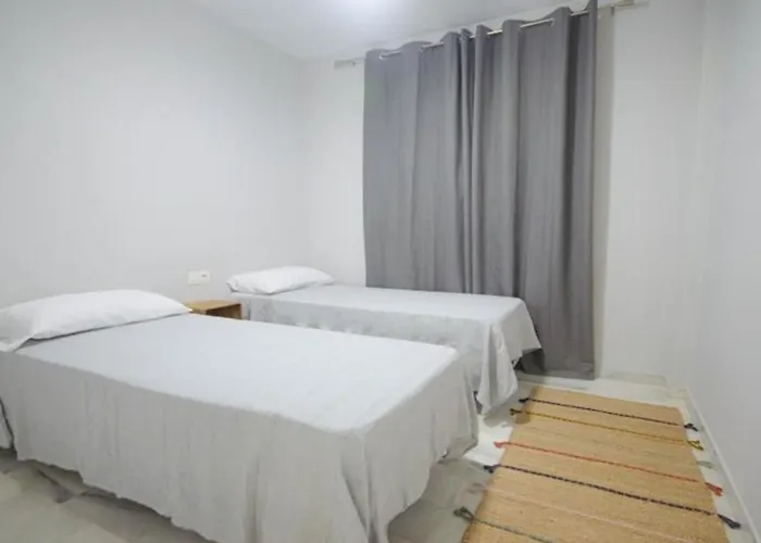 Alambra Del Sol - Coastal Retreat By The Apartment Estepona