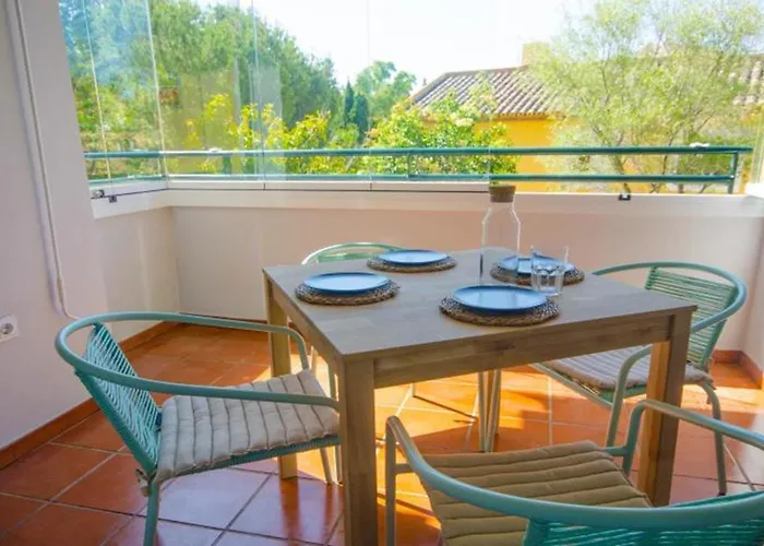 Alambra Del Sol - Coastal Retreat By The Estepona