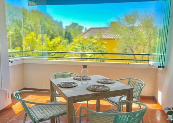 Alambra Del Sol - Coastal Retreat By The Apartment