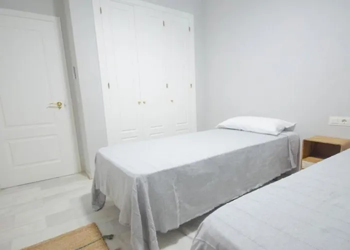 Alambra Del Sol - Coastal Retreat By The *